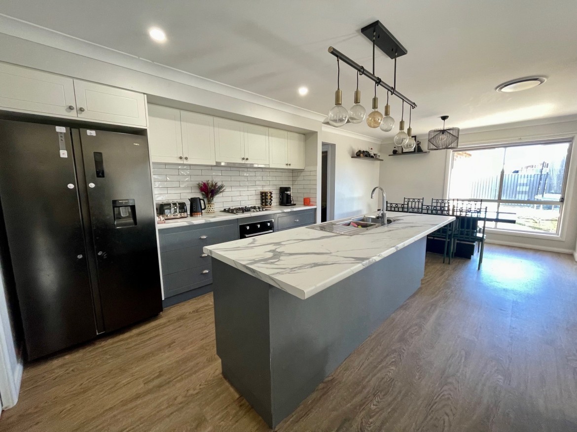 Image 3 - Dubbo real estate For Sale
