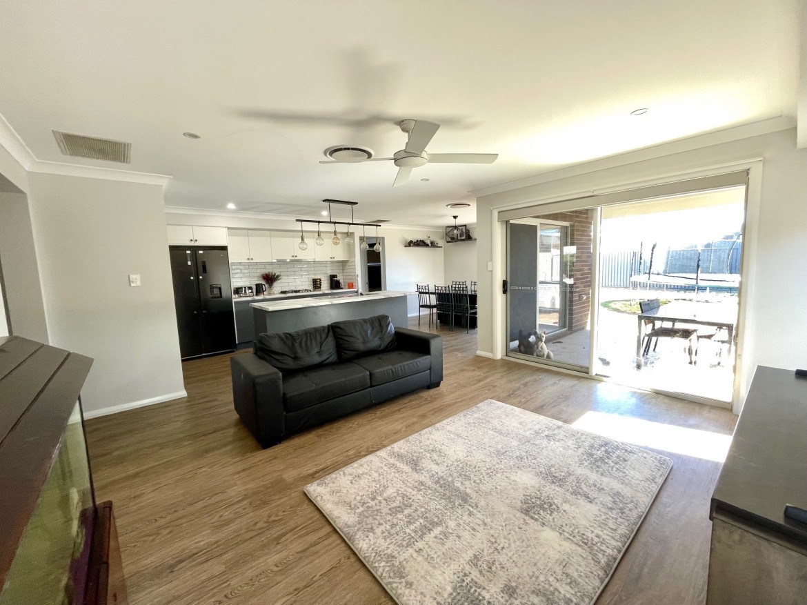 Image 2 - Dubbo Properties For Sale