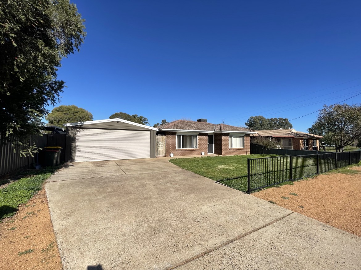 Image 1 - Property For Sale in Dubbo