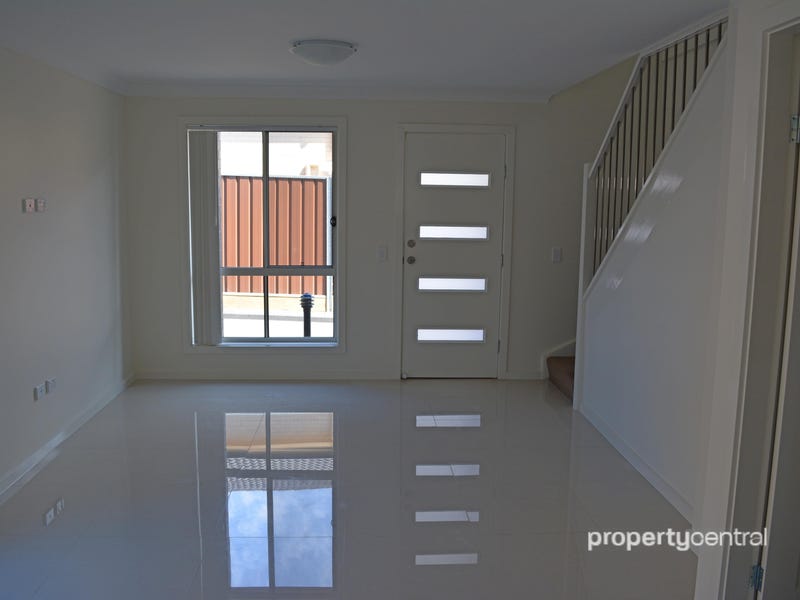 1/75 Canberra Street, Oxley Park, Oxley Park - Thumbnail 3