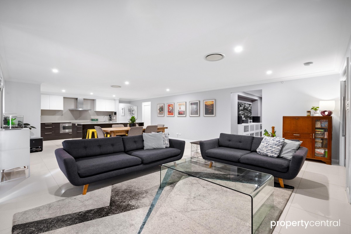 11 Braeburn Street, Caddens, Caddens - Thumbnail 4