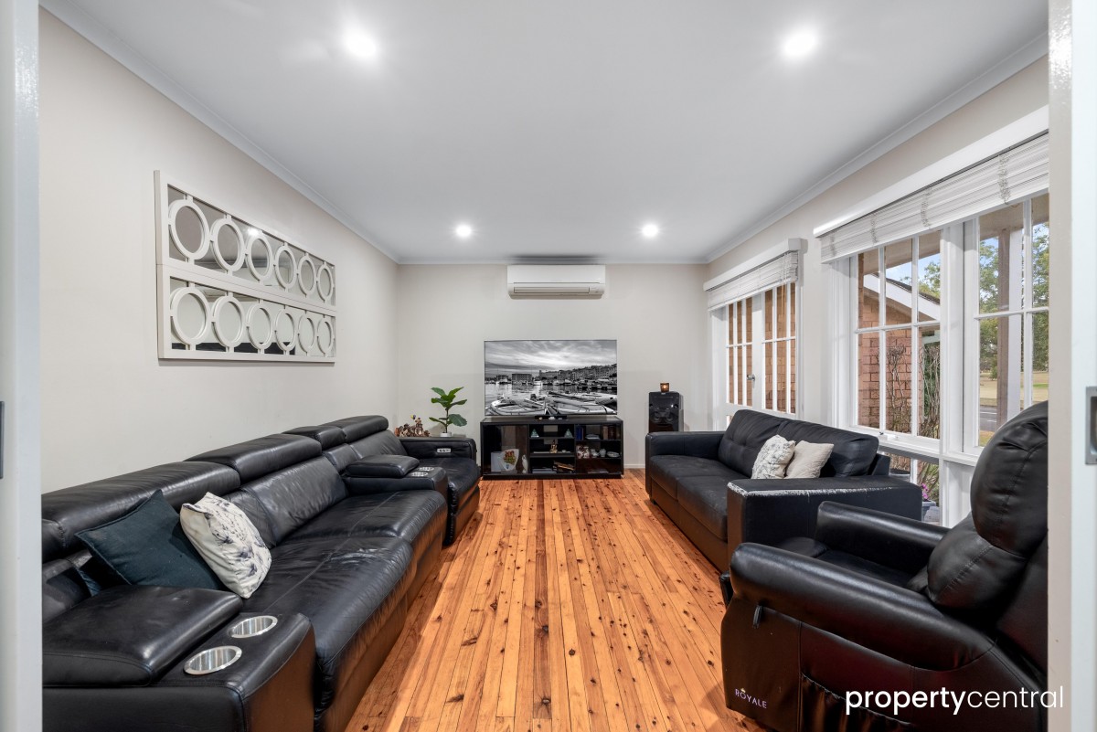 218 York Road, South Penrith, South Penrith - Thumbnail 3