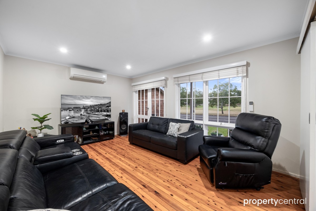 218 York Road, South Penrith, South Penrith - Thumbnail 5