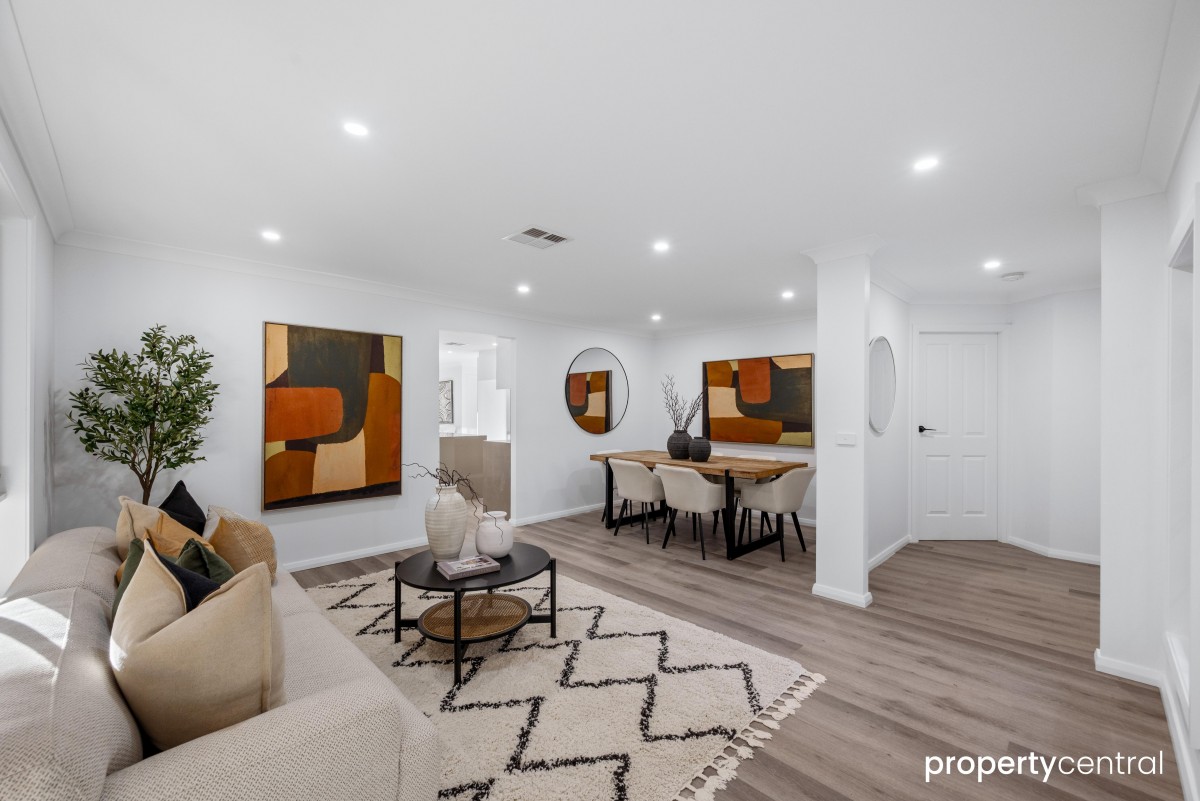 15 Ridgetop Drive, Glenmore Park, Glenmore Park - Thumbnail 4