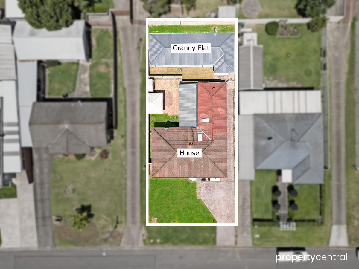 22 Gadara Drive, South Penrith, South Penrith - Thumbnail 2