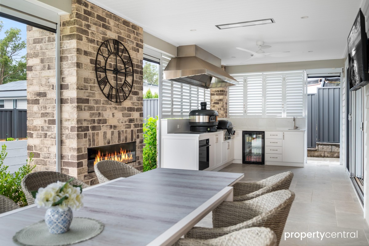 10 Silver Gum Avenue, Glenmore Park, Glenmore Park - Thumbnail 3