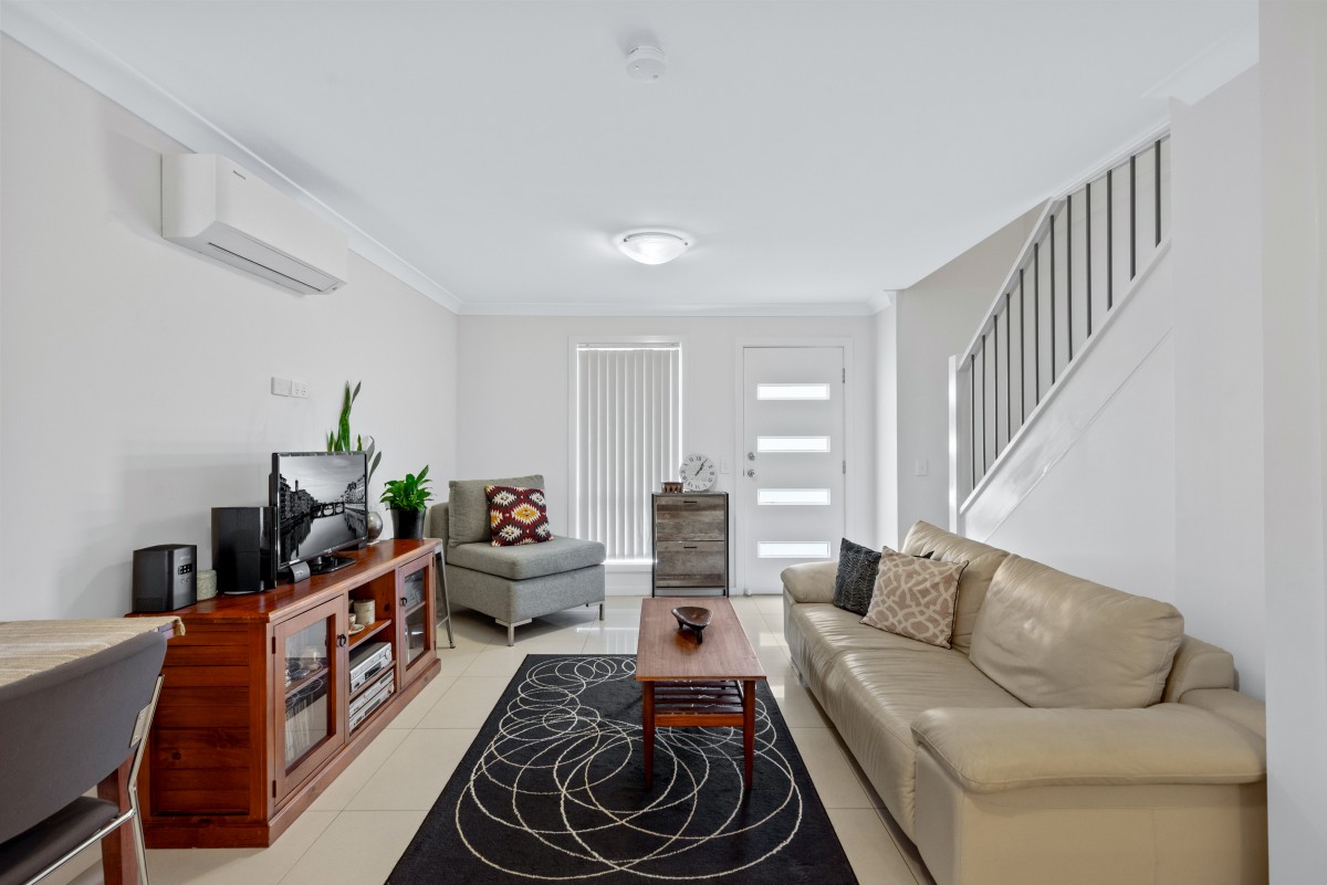 2/6 Braddon Street, Oxley Park, Oxley Park - Thumbnail 3