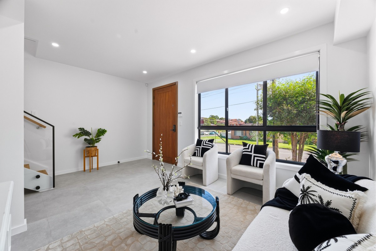 2 Mazepa Avenue, South Penrith, South Penrith - Thumbnail 3