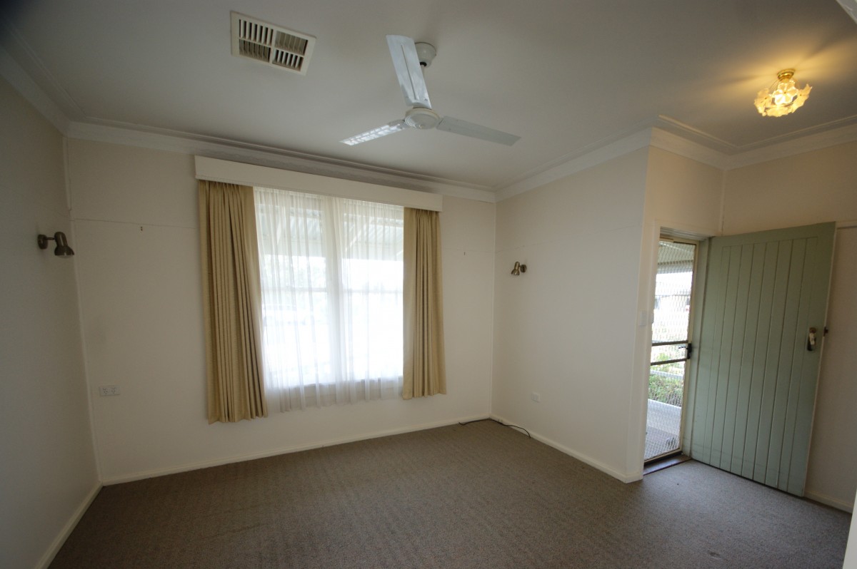 286 Sloane Street, Deniliquin - Thumbnail 6