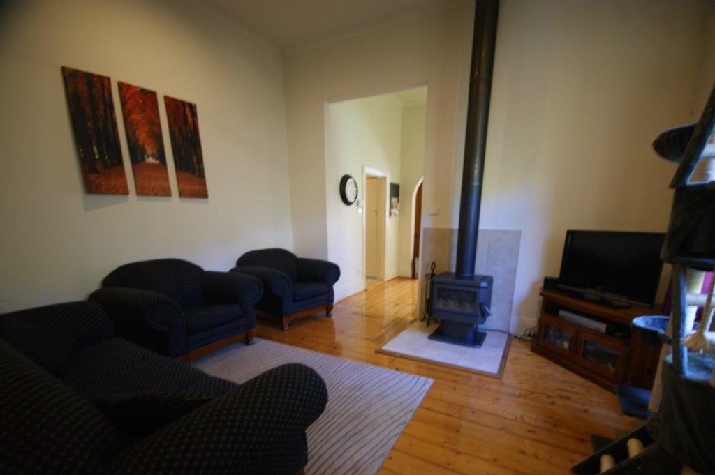 117 Hardinge St, Deniliquin - Thumbnail 3