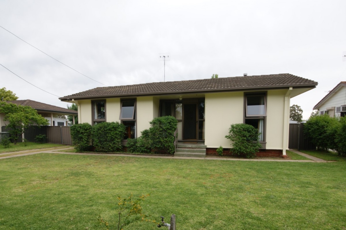 101 Fowler Street, Deniliquin - Thumbnail 2