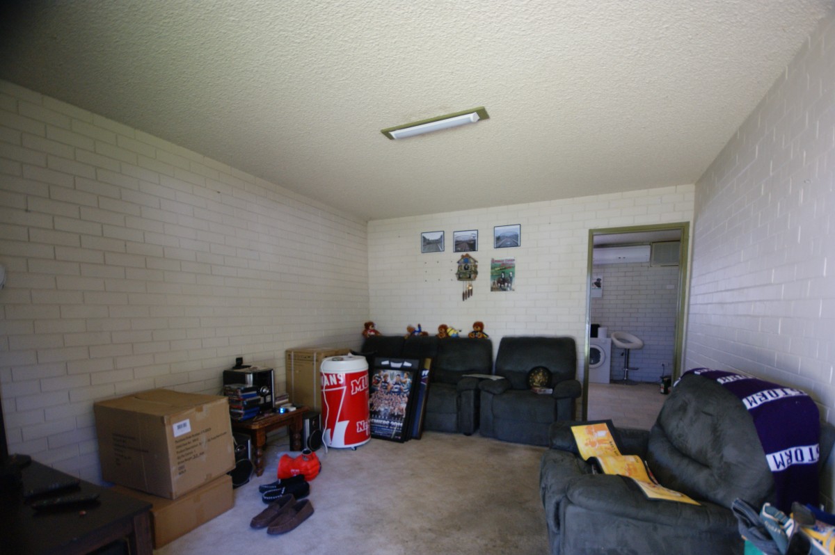 2/399 George Street, Deniliquin - Thumbnail 4