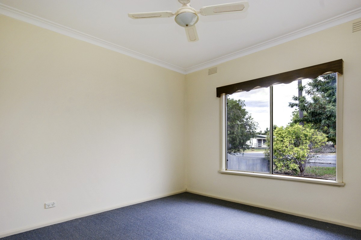 283 Finley Road, Deniliquin - Thumbnail 5