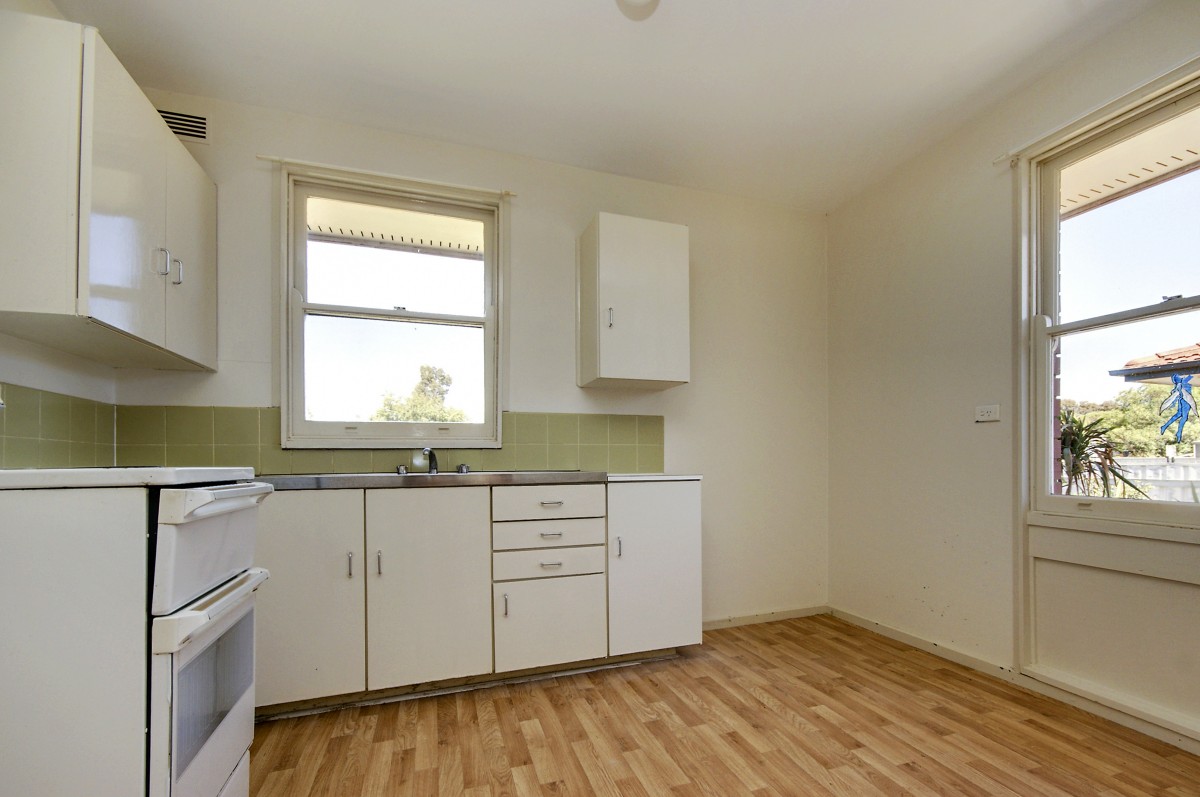90 Decimus Street, Deniliquin - Thumbnail 4
