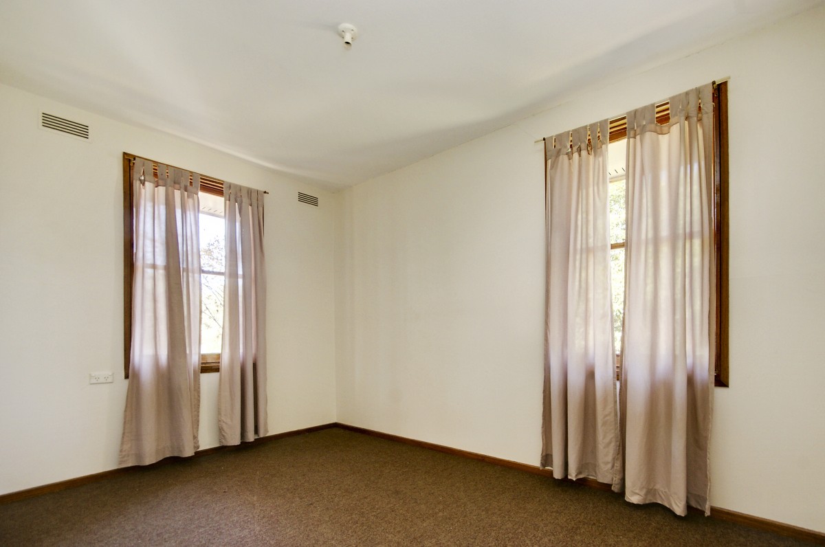 90 Decimus Street, Deniliquin - Thumbnail 6