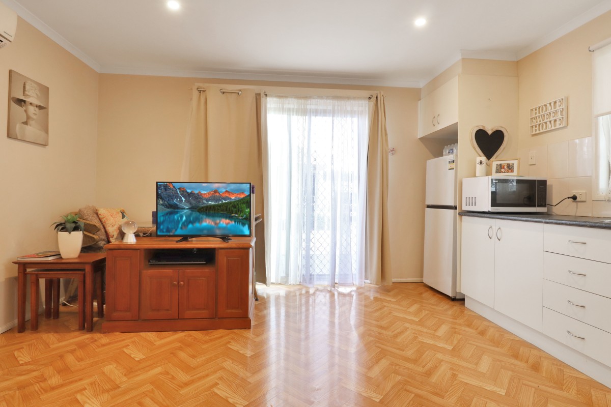 24/73-75 Butler Street, Deniliquin - Thumbnail 5