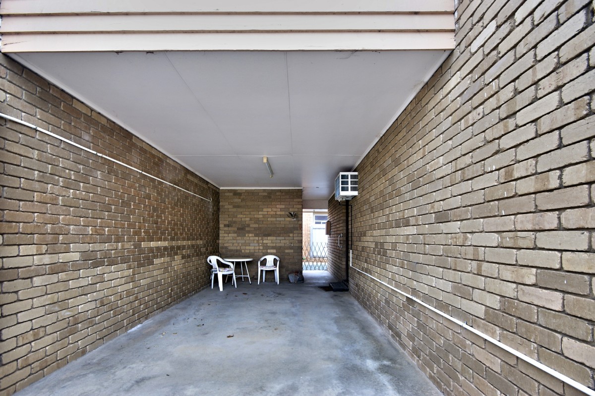 1/406 Cressy Street, Deniliquin - Thumbnail 7