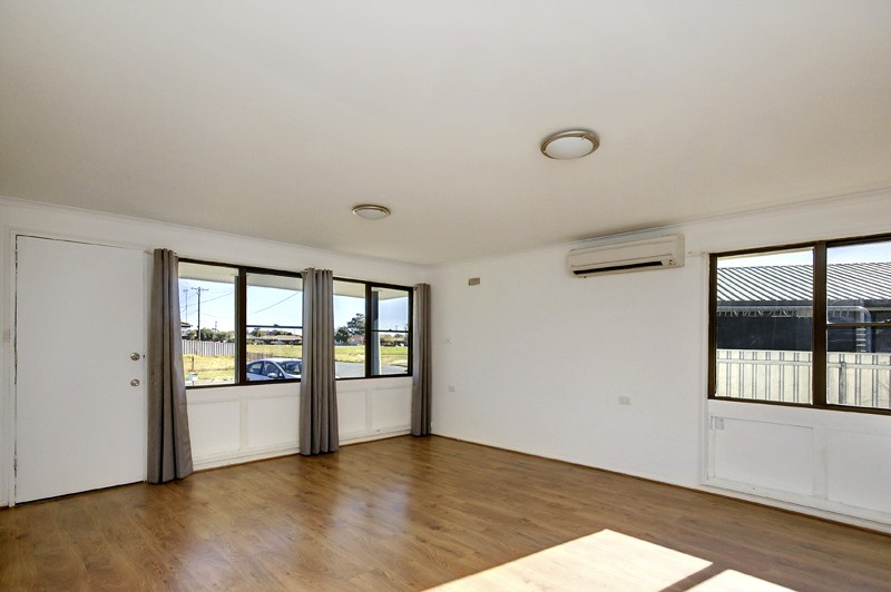 18 Ballantyne Crescent, Deniliquin - Thumbnail 4
