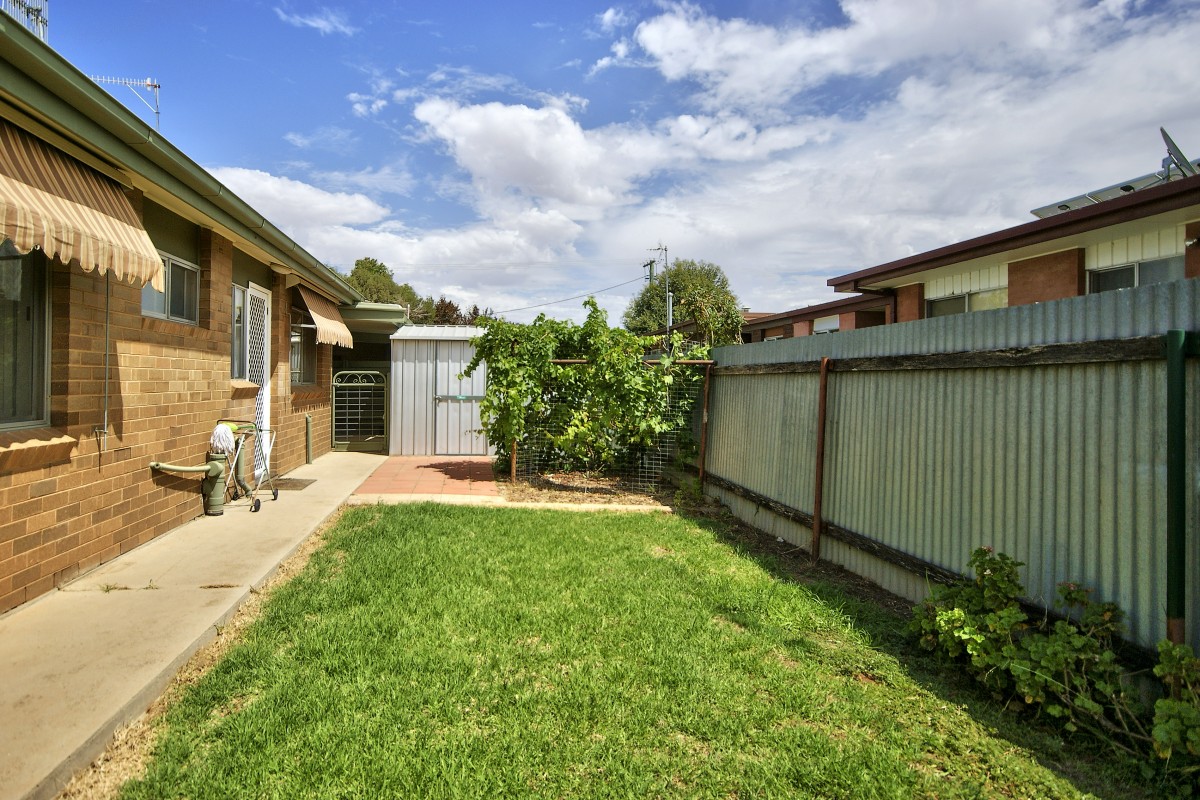 2/427 Harfleur St, Deniliquin - Thumbnail 7