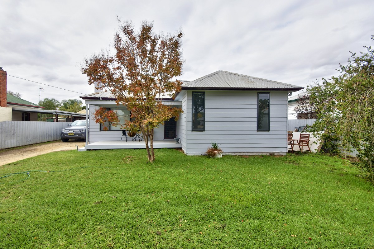 469 Maher St, Deniliquin - Thumbnail 2