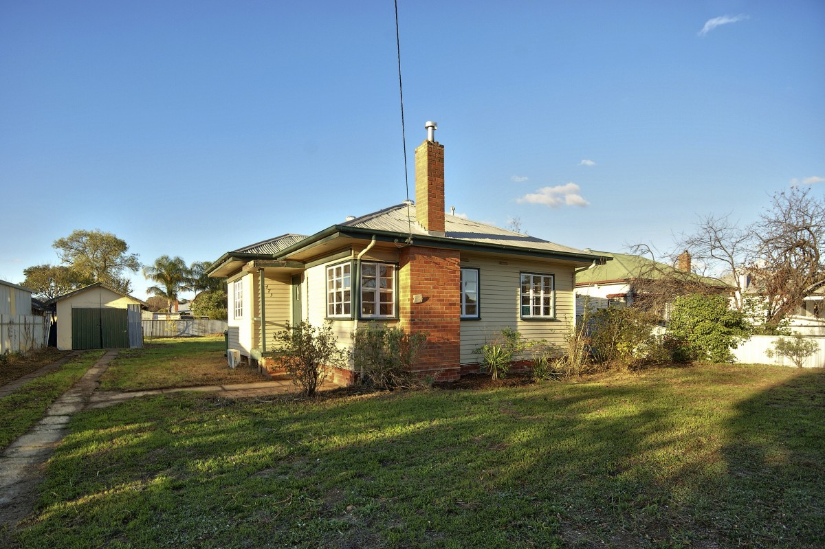 473 Maher St, Deniliquin - Thumbnail 2