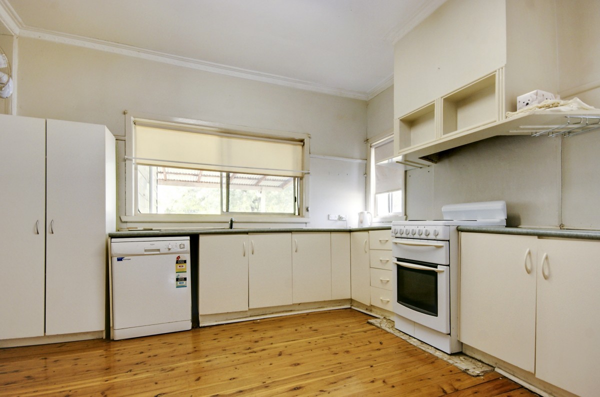 108 Butler Street, Deniliquin - Thumbnail 4