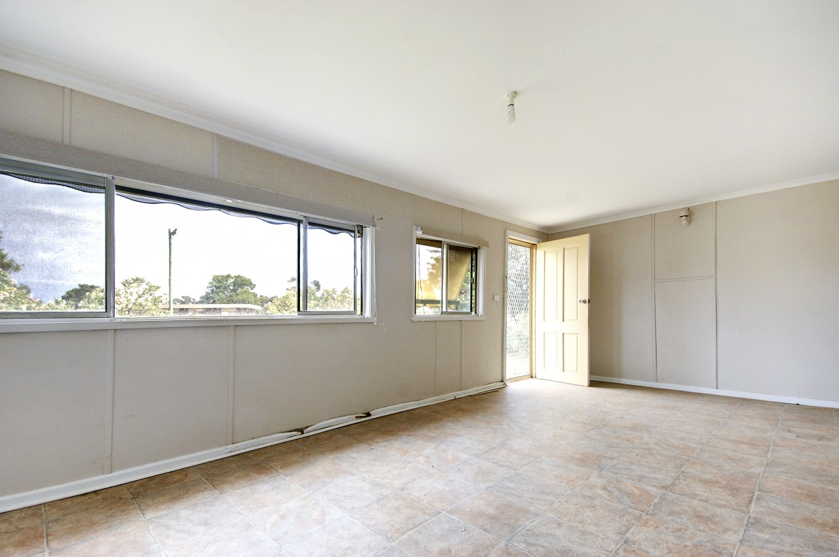108 Butler Street, Deniliquin - Thumbnail 6