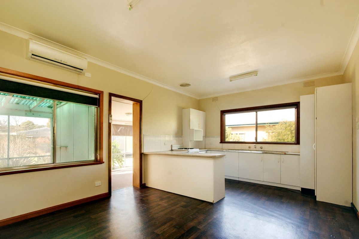 519 Poictiers St, Deniliquin - Thumbnail 3