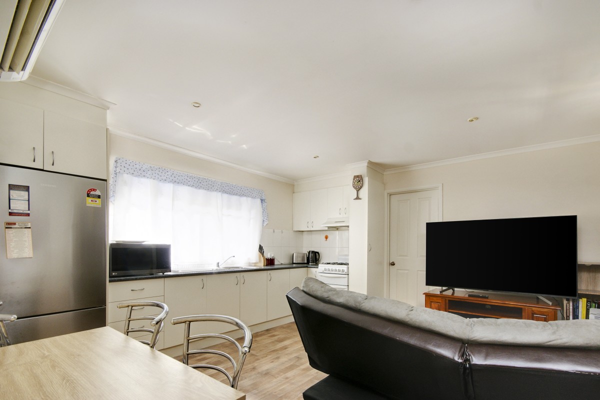 7/73-75 Butler Street, Deniliquin - Thumbnail 3
