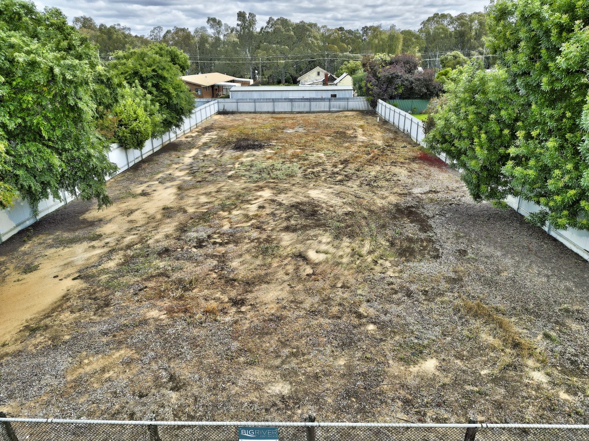 298 Finley Road, Deniliquin - Image 1
