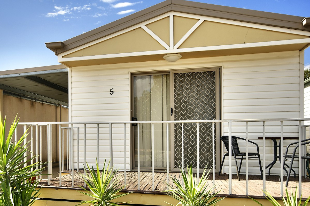 5/73-75 Butler Street, Deniliquin - Thumbnail 2