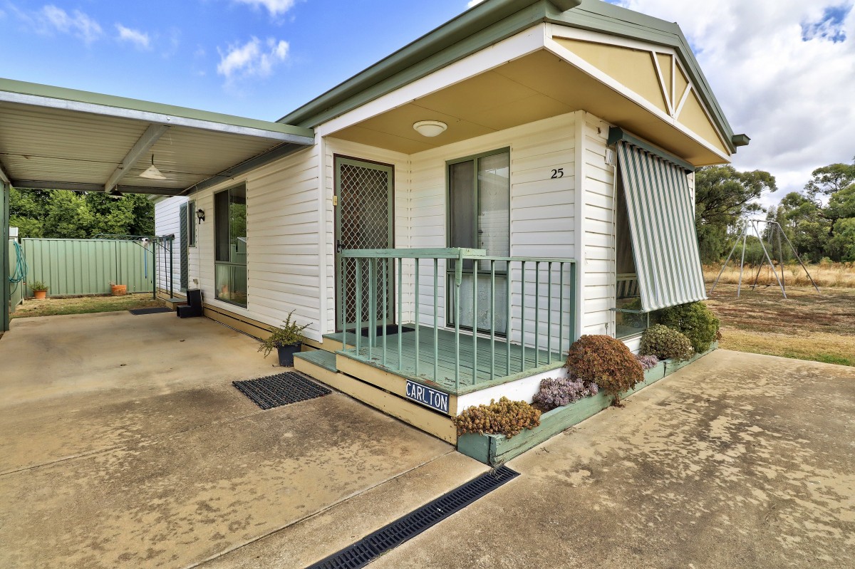 25/73-75 Butler Street, Deniliquin - Thumbnail 2