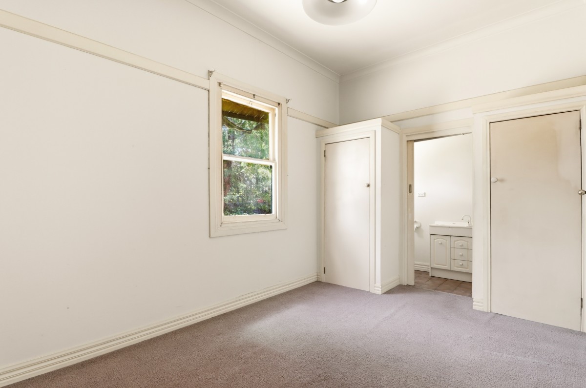 98 Mackenzie Street, Deniliquin - Thumbnail 6