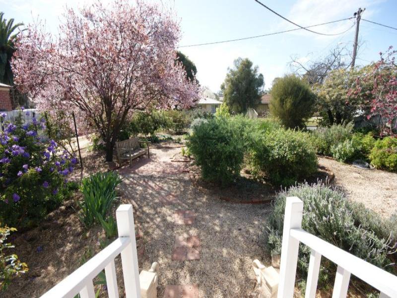 320 Mann Street, Deniliquin - Thumbnail 8