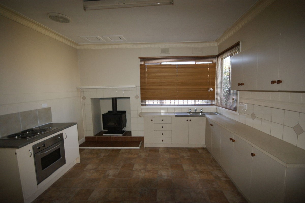 435 Henry Street, Deniliquin - Thumbnail 3