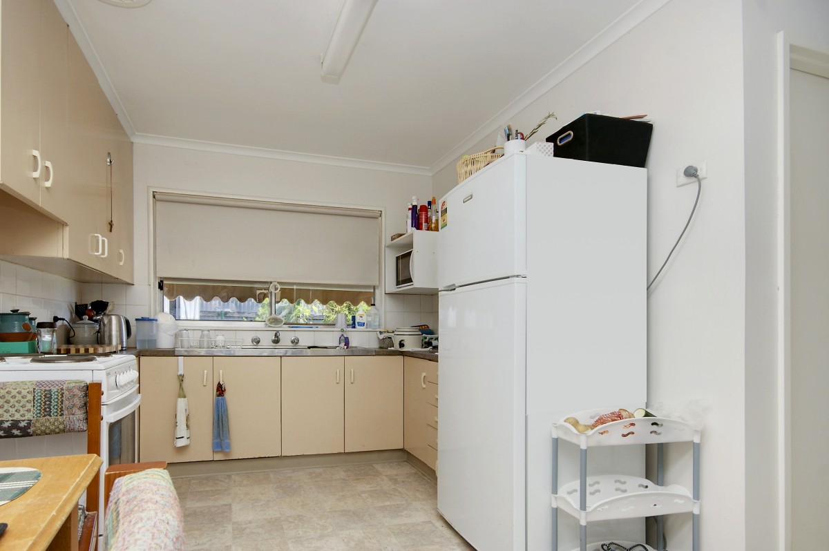 2/427 Harfleur Street, Deniliquin - Thumbnail 3