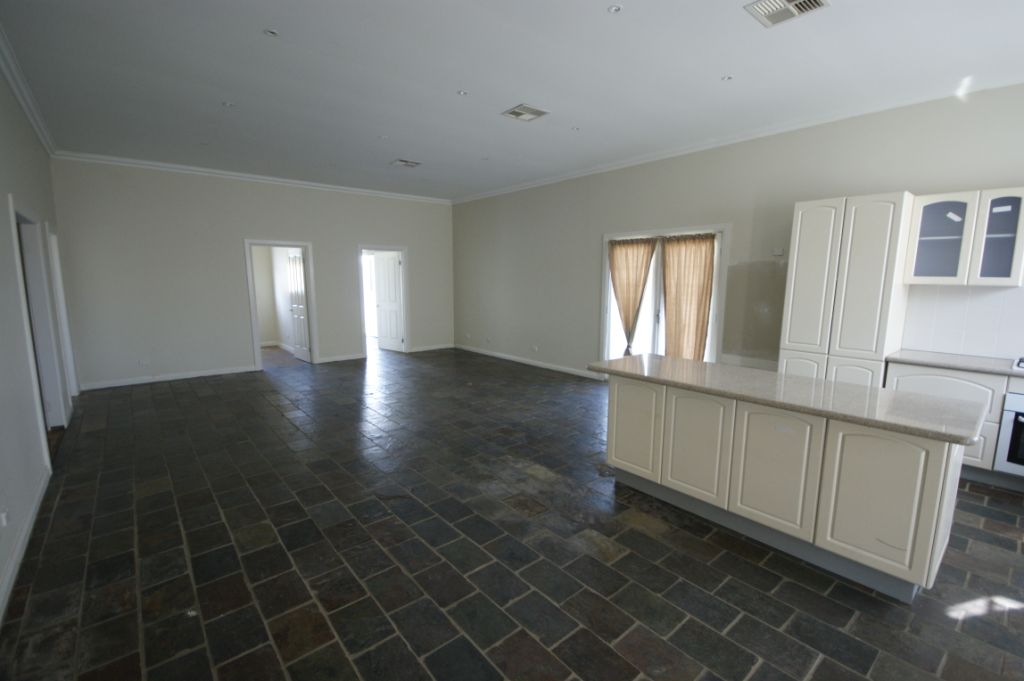 276 Harfleur St, Deniliquin - Thumbnail 4