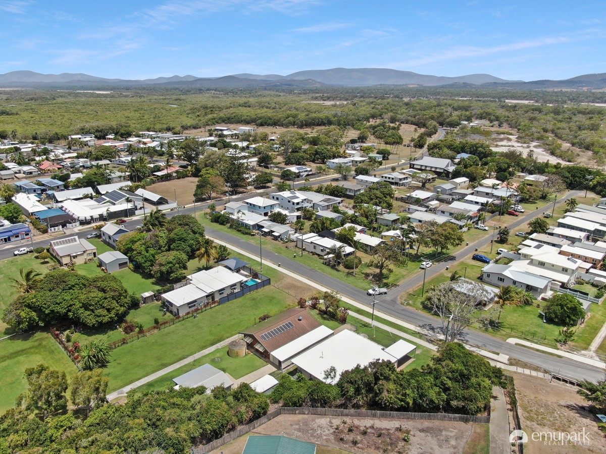 13 Taylor Street, Keppel Sands, Keppel Sands - Image 1