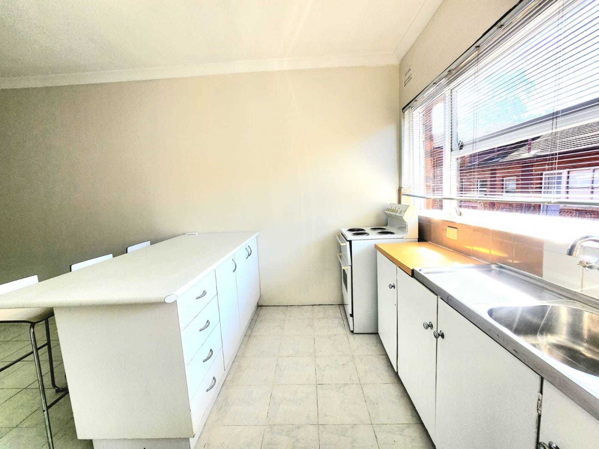 8/65-67 Queen Victoria Street, Bexley - Thumbnail 2