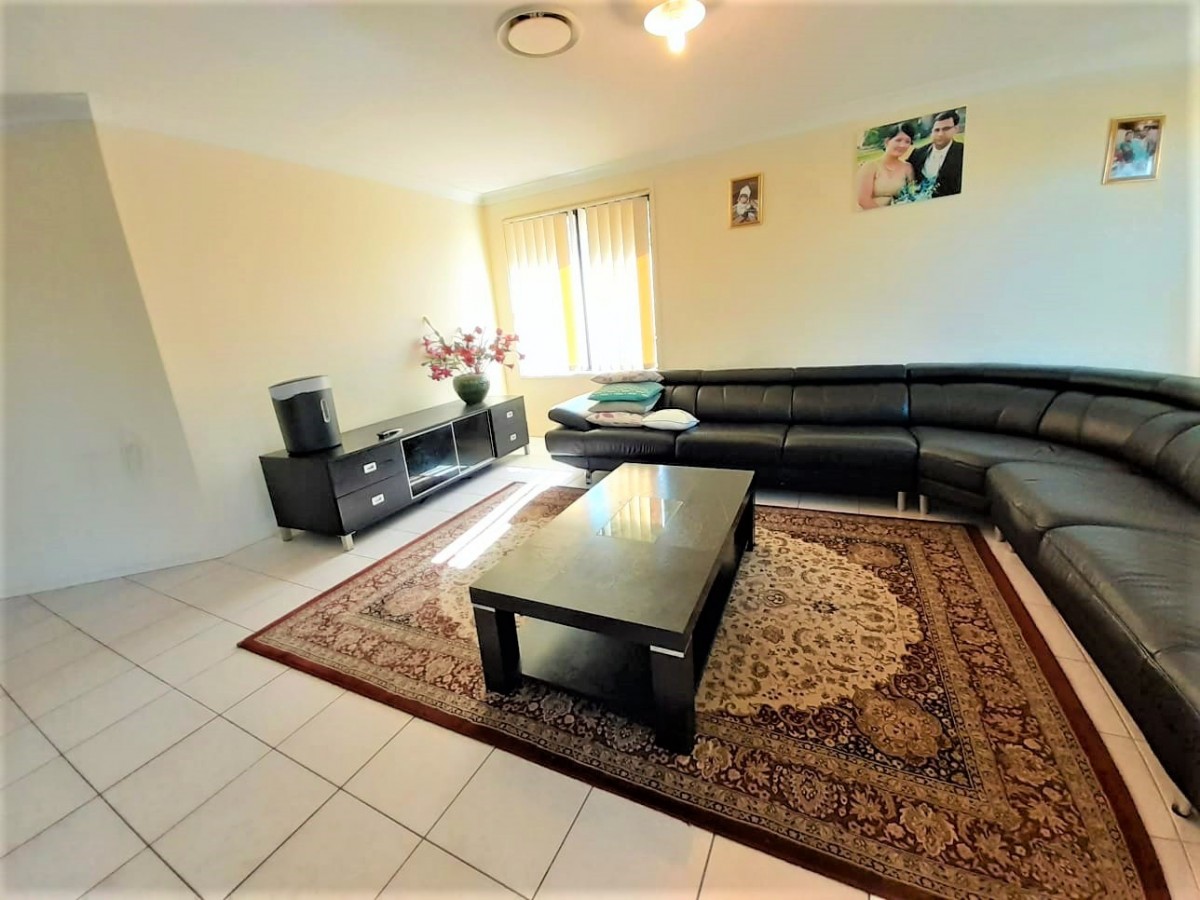 12 Narooma Drive, Prestons - Thumbnail 3