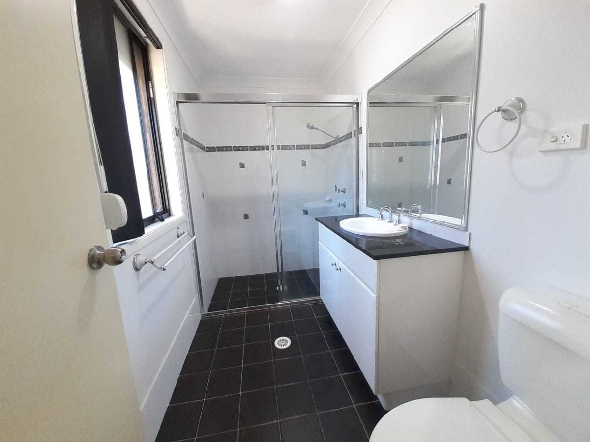 12 Narooma Drive, Prestons - Thumbnail 7