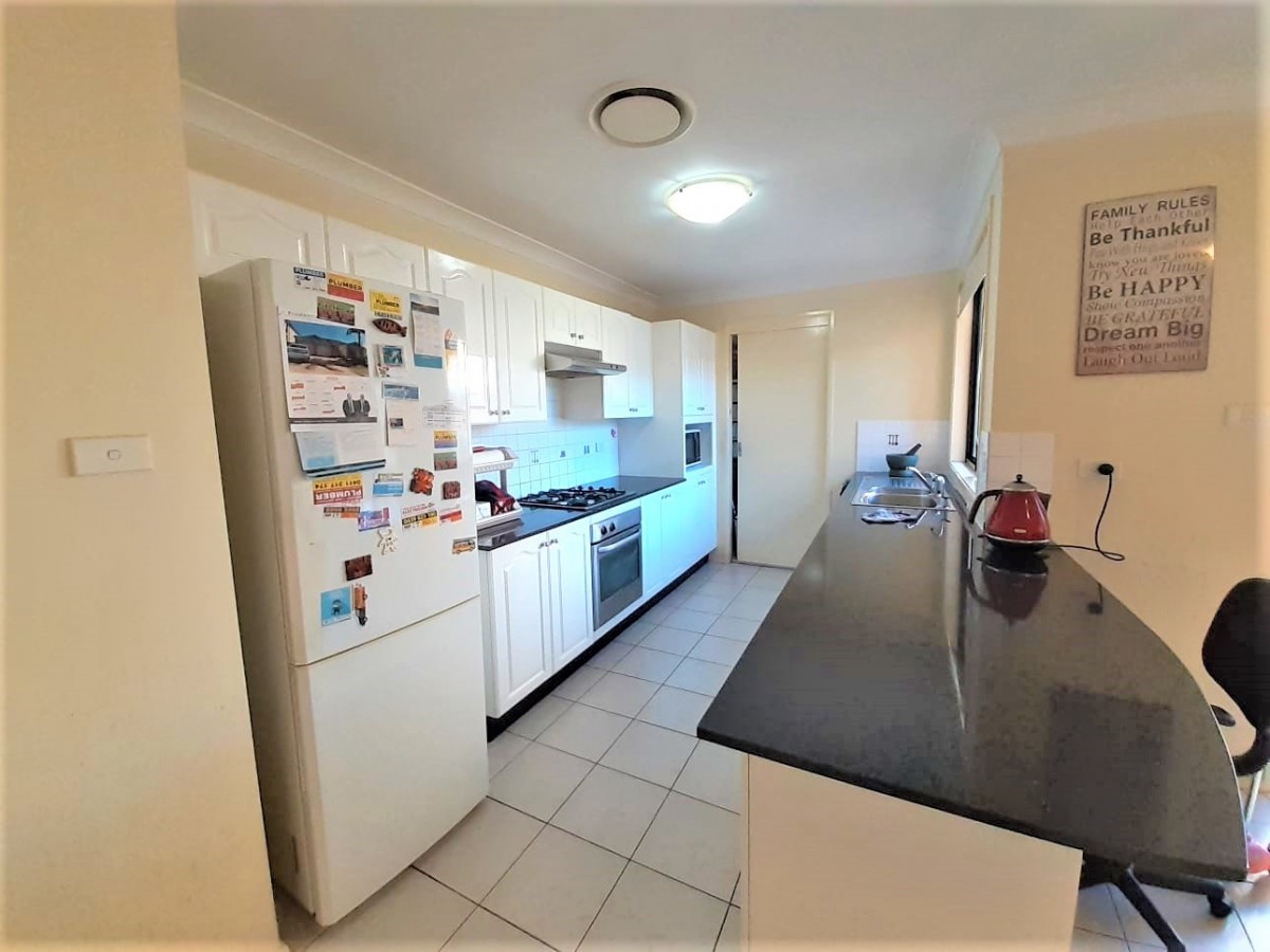 12 Narooma Drive, Prestons - Thumbnail 6
