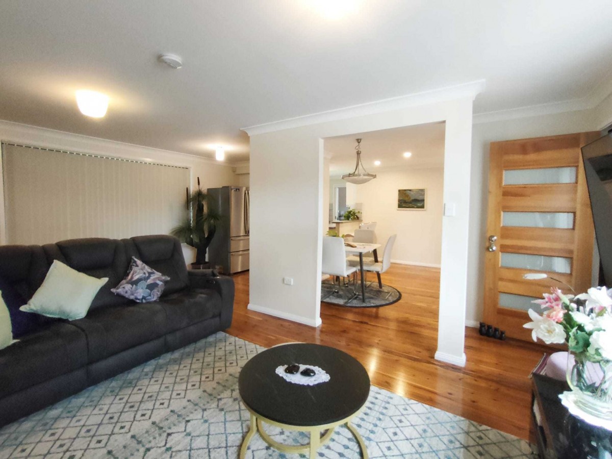 5 CRINUM PLACE, Macquarie Fields - Thumbnail 3