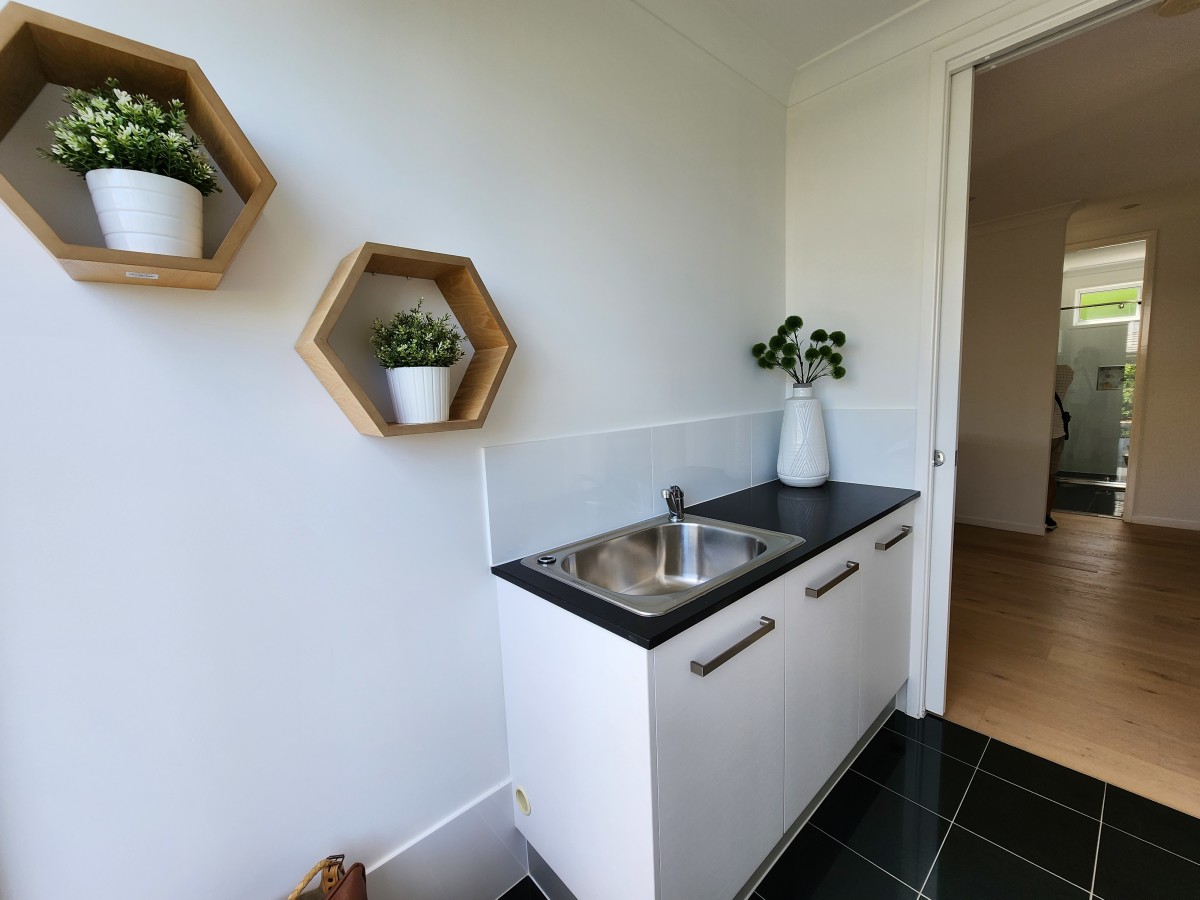 28 Webber loop, Oran Park - Thumbnail 8