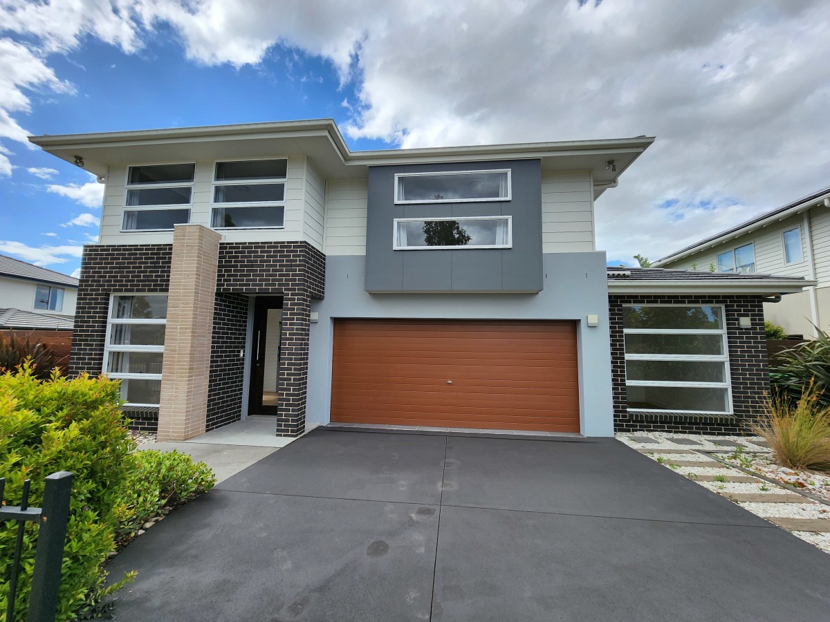 28 Webber loop, Oran Park - Thumbnail 2