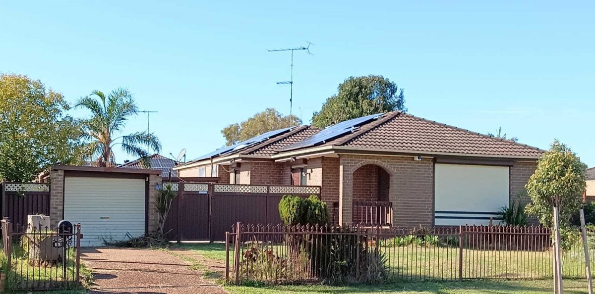 253 Copperfield drive, Rosemeadow - Thumbnail 2