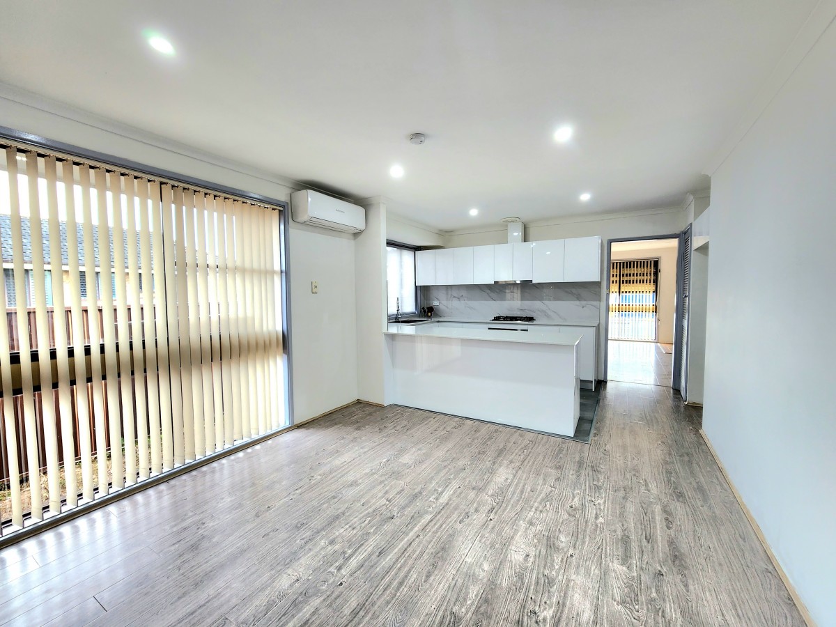 253 Copperfield drive, Rosemeadow - Thumbnail 3
