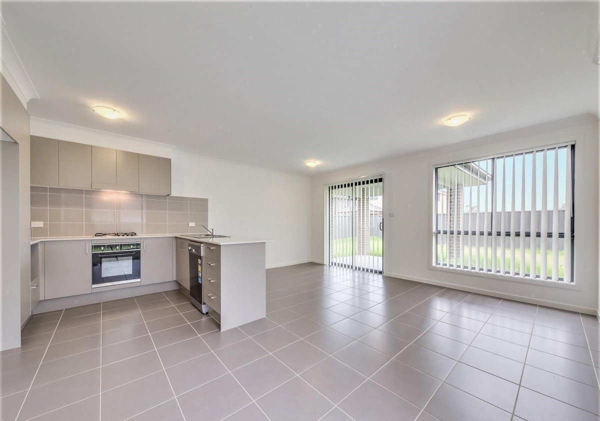 11 Farmington street, Box Hill - Thumbnail 5