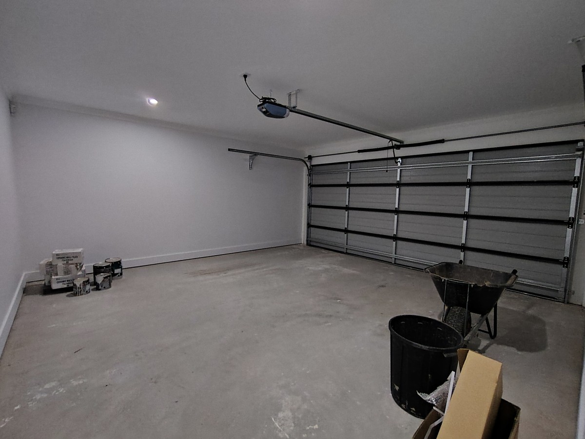 4 Australis Way, Box Hill - Thumbnail 8