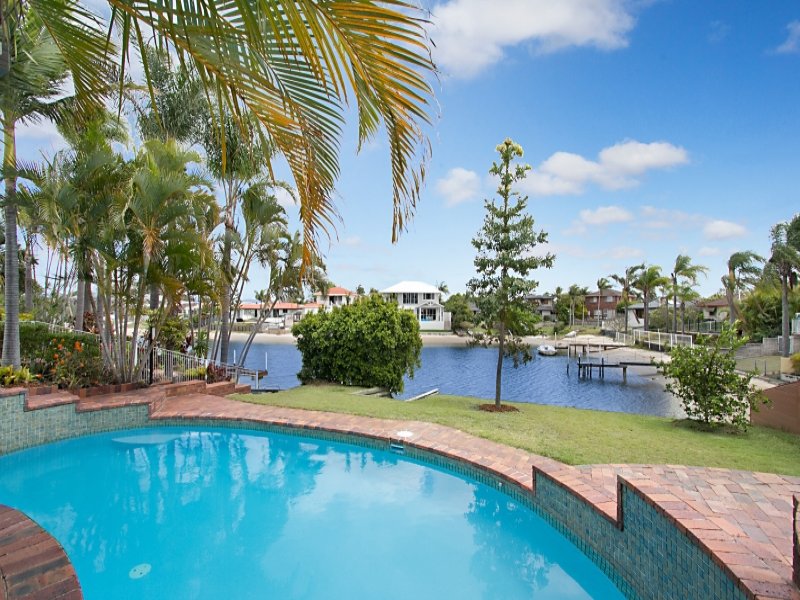 5 Maureen Court, Broadbeach Waters, Broadbeach Waters - Thumbnail 2